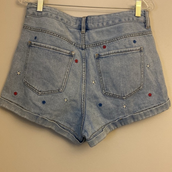 ⭐️ PacSun Embroidered Star Spangled detail High Rise  denim shorts size 30 - Picture 6 of 12
